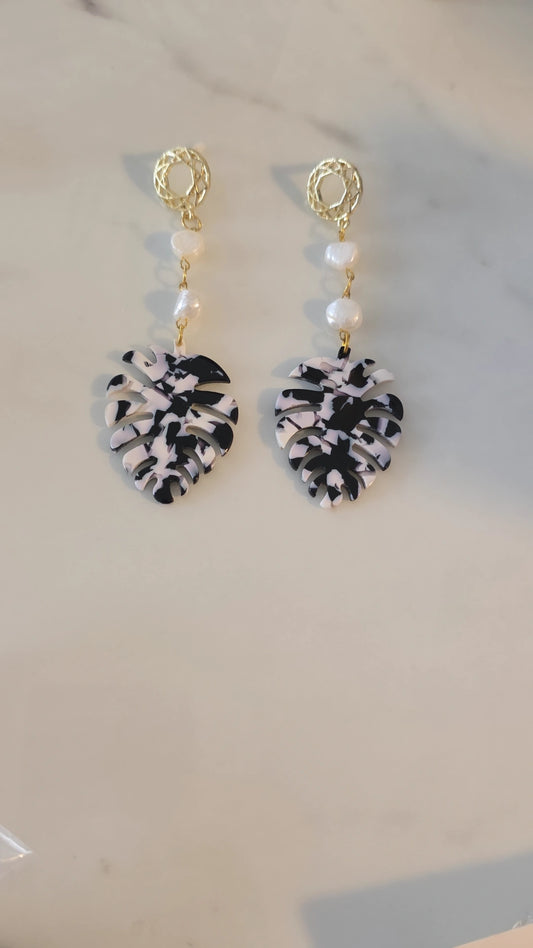 IsaZoe Monstera Earrings