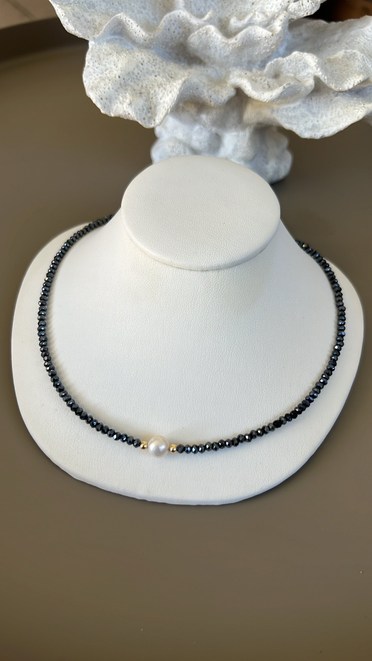 Pearl Bright Choker