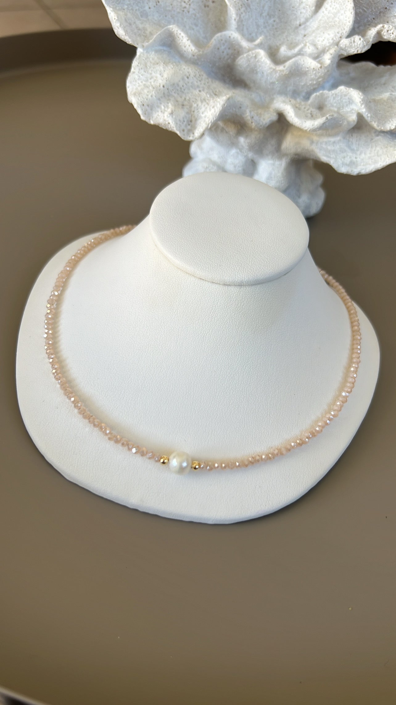 Pearl Bright Choker
