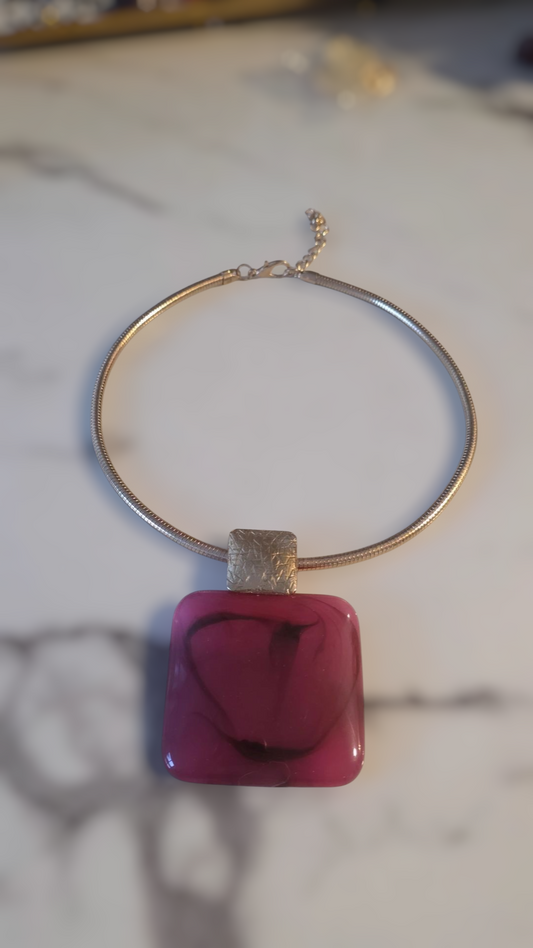 Indy Choker