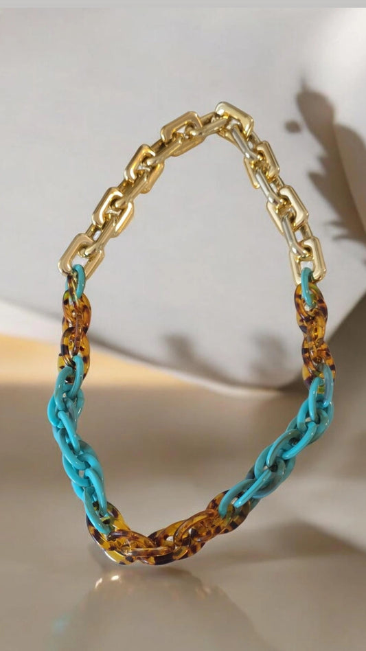 Mena Necklace